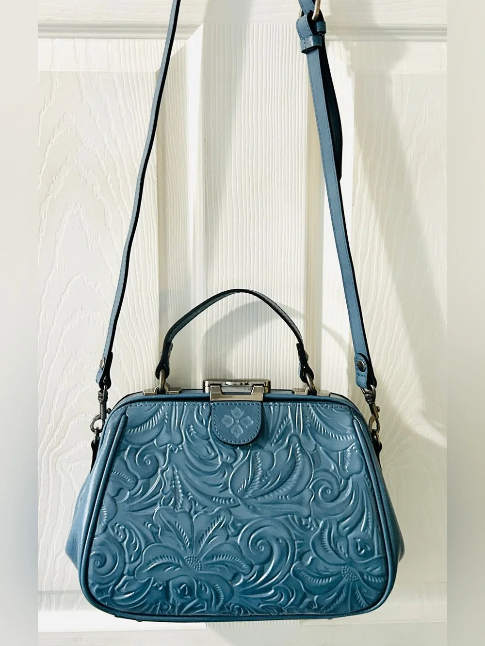 Patricia Nash Gracchi Tooled Leather Frame Satchel P384244 Safflower Blue